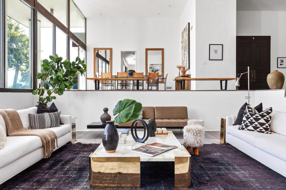 Mid Century Modern In Trousdale With Tennis Ferienhaus