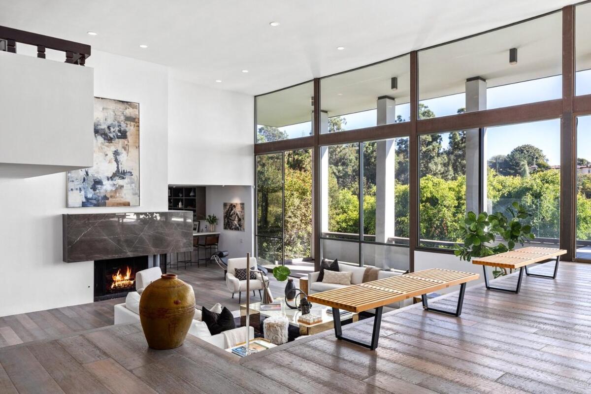 Mid Century Modern In Trousdale With Tennis Ferienhaus Los Angeles